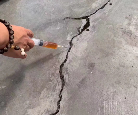 璧山混凝土裂缝修补技术详解​